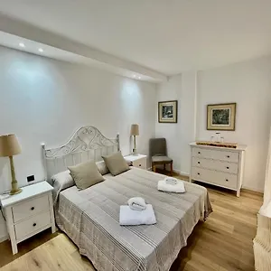 https://new-capuchinos-apartment-1.1costadelsol.com