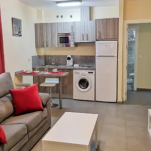 https://apartamentos-jerez-plaza.hotelsincadiz.net